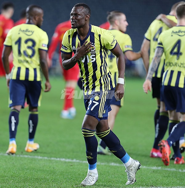 20. dakikada Fenerbahçe, Thiam'ın golüyle Kayserispor karşısında 1-0 öne geçti.