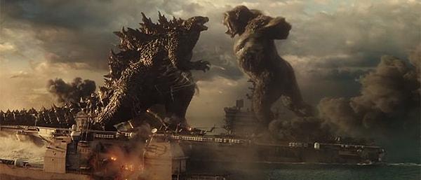 Vizyon tarihi konusunda sorunlar yaşayan "Godzilla vs. Kong"un birkaç kez yayınlanma tarihi ertelenmişti. Ancak şimdi vizyon tarihi erkene çekildi.