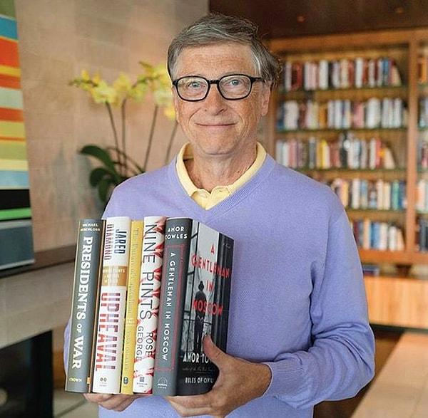 Bill Gates ve Warren Buffet bir süper güçleri olsaydı süper hızlı okuyabilme yeteneklerinin olmasını istediklerini söylemişlerdir.