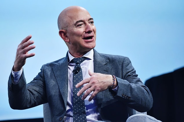 Amazon, bu değişiklik talebine Kuiper Projesi adını verdiği kendi uydu takımyıldızı girişimini riske sokacağı gerekçesiyle karşı çıktı.