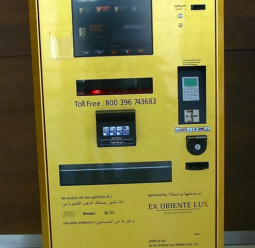 Külçe külçe altın alabileceğiniz bir ATM.