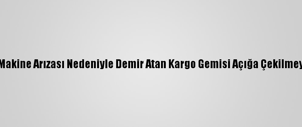 Beykoz'da Makine Arızası Nedeniyle Demir Atan Kargo Gemisi Açığa Çekilmeye Başlandı