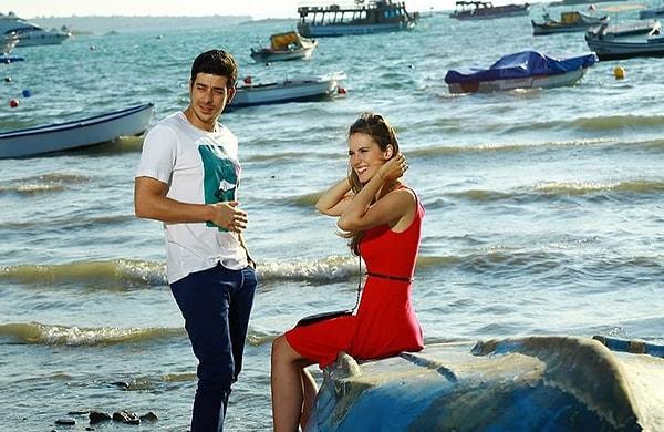 2015 yılında dizinin final yapmasından kısa bir süre sonra Kalbim Ege'de Kaldı isimli dizide yine başrollerden biri oldu.