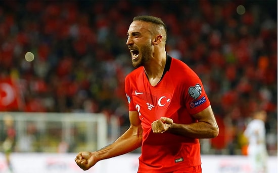 Cenk Tosun Beşiktaş'a Geri Dönüyor! Eveton'la Anlaşma İmzalandı!