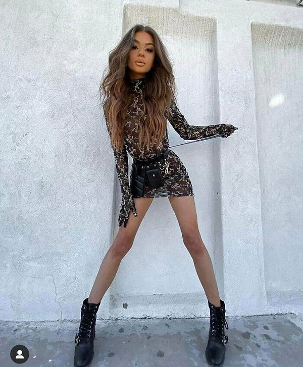 Когда твоя голова в три раза больше твоих бедер ...