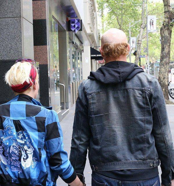 7. Идеальная стрижка для наслаждения первыми весенними лучами солнца.