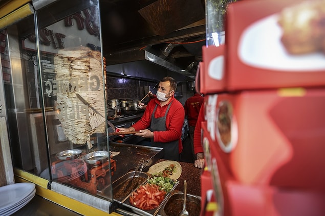 Tavuk dönerde gramaj ve deri hilesi