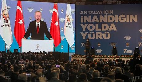 Erdoğan'dan Kongreye Katılanlara Teşekkür: 'Salgına Rağmen Salonları Tıklım Tıklım Doldurdunuz'
