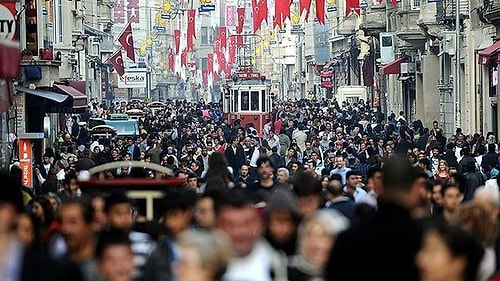 İstanbul'da Yıllar Sonra Düşüş Yaşandı! Türkiye'nin Nüfusu Belli Oldu