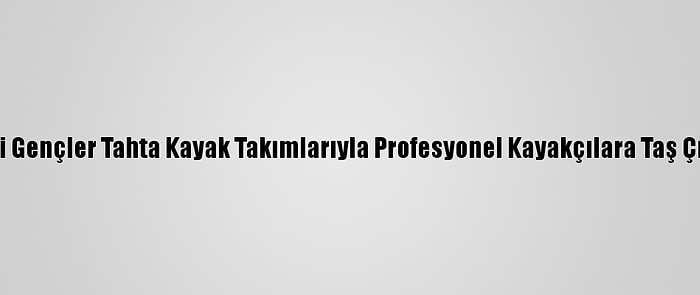 Hakkarili Gençler Tahta Kayak Takımlarıyla Profesyonel Kayakçılara Taş Çıkartıyor