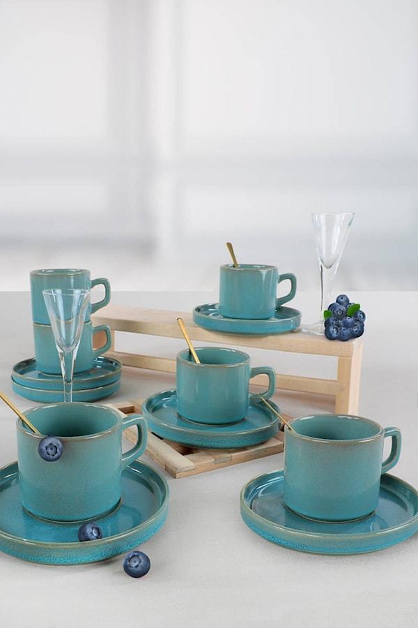 10. Çay keyfini daha da keyifli hale getirmek isteyenlere özel çay fincan seti.