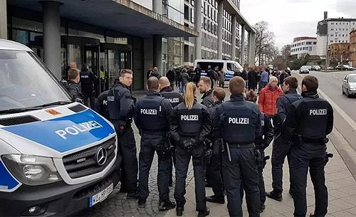 Almanya'da Türk Baba Kıza Polis Şiddeti İddiası