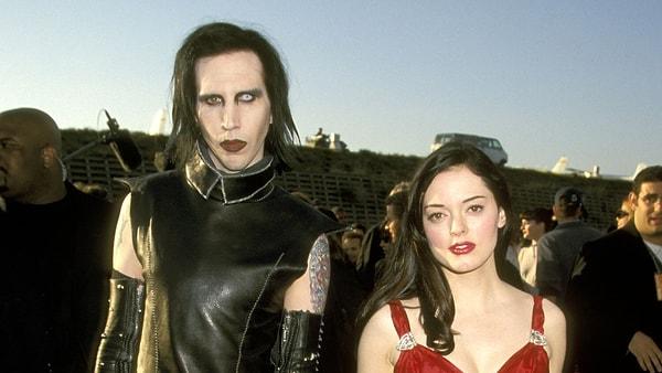 Bu olayın ardından içlerinde 1999-2001 yılları arasında Manson ile nişanlanan Rose McGowan da dahil olmak üzere gösteri dünyasından birçok kişi Wood'a destek çıktı.
