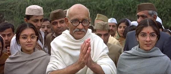 12. Gandhi (1982)