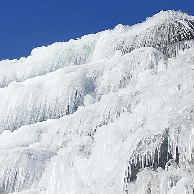 4. Braemar, İskoçya'da ise hava sıcaklığı -23 dereceleri buldu.