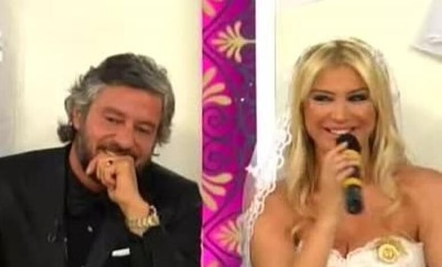 Eski eşinin kendisini 30 milyon TL dolandırıldığını söyleyen ve evine birçok kez haciz gelen Songül Karlı, son yaptığı evliliğinin de reyting uğruna olduğunu söyledi.