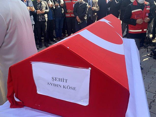 Aydın Köse - 2015 yılında PKK'lıların kaçırdığı 35 yaşındaki sivil şehit Köse, memleketi Adıyaman'da son yolculuğuna uğurlandı.