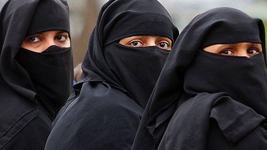 Gazze Şeriat Mahkemesi: 'Bekar Kadınlar Erkek Akrabalarından İzin Almadan Seyahat Edemez'