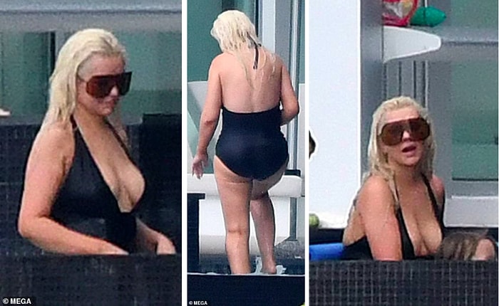 40-летняя Кристина Агилера засветилась в купальнике с глубоким декольте во время отдыха с семьей в Майами