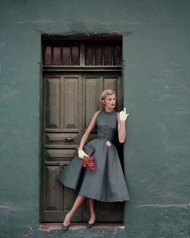 14. 1950'leri Marilyn Monroe, Audrey Hepburn gibi moda ikonları ile az çok biliyoruz aslında.