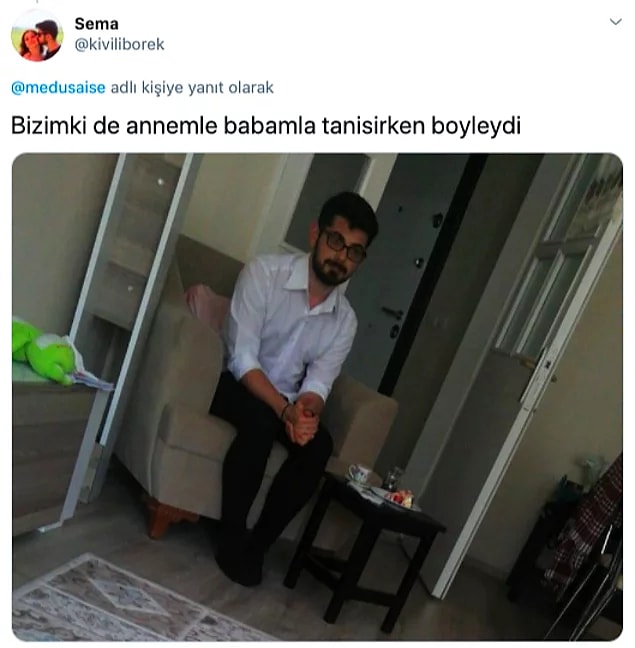 O gerginliğin oturuşa bile yansıdığı anlar yaşanır 😂👇