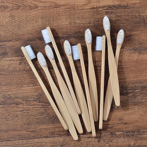 10. Bambu Diş Fırçası