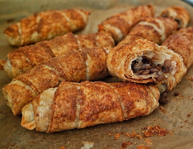 6. Mercimekli Börek