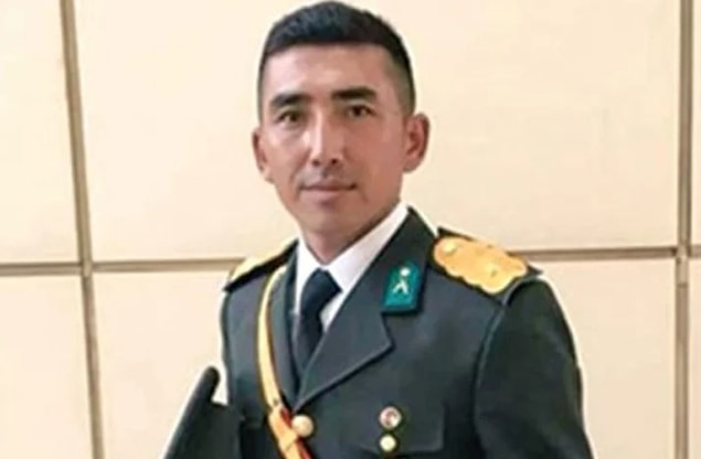 4. Kars’ta görev yapan teğmen İbrahim Ulu, 2020 yılında uzun namlulu silah ile kafasına ateş ederek yaşamına son vermişti. Ulu, bıraktığı mektupta da tabur komutanı Yarbay Y.C.'yi intiharından sorumlu tutmuştu.