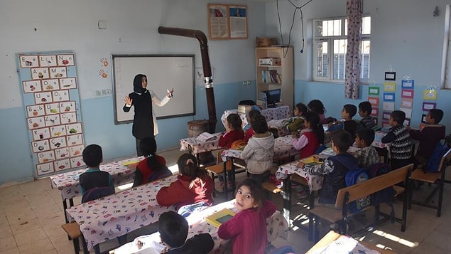 "Öğretmenler köy okullarında güvencesiz çalışıyor"