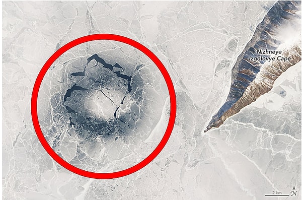 3. Байкальские ледовые кольца.