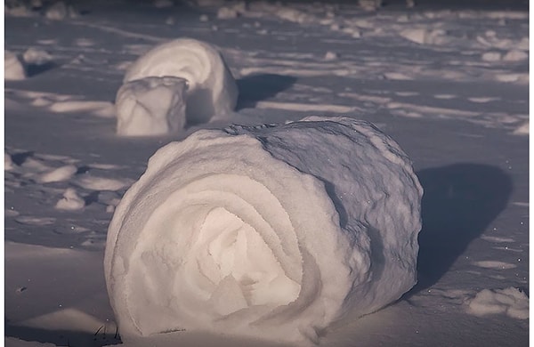 9. Снежные рулоны