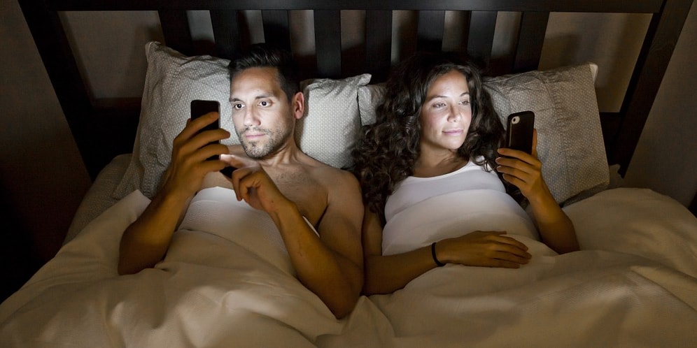 Evliliklere Pandemi Etkisi: Online Aldatmalar Arttı, Ayrılıklar Patladı