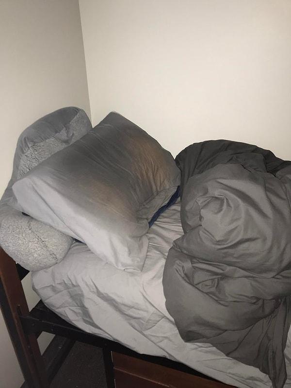 8. "Oda arkadaşımın yastığıyla ilgili hiçbir problemi yok."