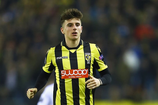 12. Mason Mount - Vitesse