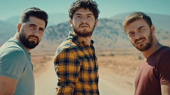 Fenomen YouTube Kanalı Kafalar Espor Arenasına Adım Attı!