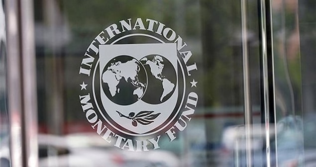 IMF, 2022 yılında Türkiye'nin yüzde 3,5 büyüyeceğini tahmin ediyor. Kurum Ekim raporunda 2022 yılı büyüme tahminini yüzde 4 olarak açıklamıştı.