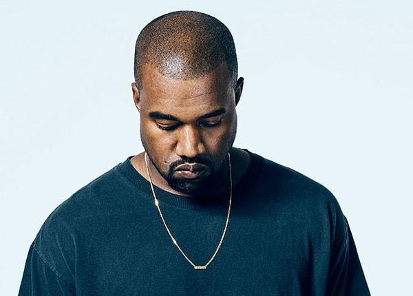 Kim Kardashian boşanma konusunda kararlı olsa da, Kanye West'in eşini hala sevdiği boşanmak istemediği iddia ediliyor.