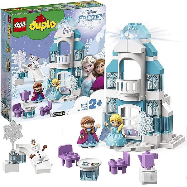 25. Anna, Elsa ve Olaf figürlerinin de içinde olduğu 2 yaştan itibaren çocukların güvenle oynayabileceği Lego Duplo serisinin en sevimli setlerinden biri bu.
