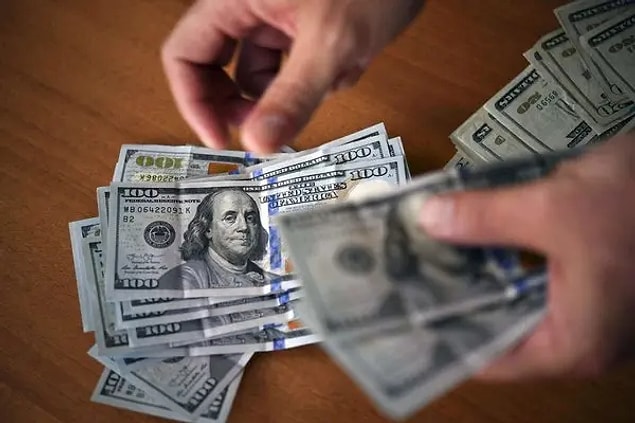 Dolar diğer para birimlerine karşı değer kaybetti