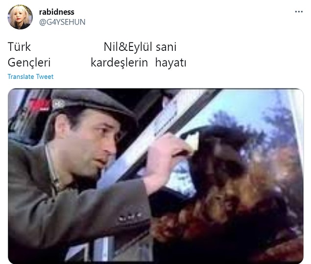 "Geldiği yeri unutmuş, izlenme sayıları düşünce geri açar, artık gözümüzden düştü" gibi yorumlar da gecikmedi.