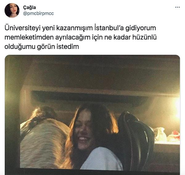 Bunları da Twitter'dan "@pmcbirpmcc" isimli kullanıcının paylaştığı bu fotoğraf nedeniyle anlatıyorum. Üniversite için İstanbul'a giderken otobüste çekilen bu gülücükler saçan fotoğrafını paylaştı.😂