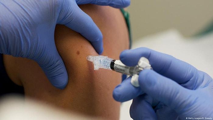 AB'den Aşı Belgesine Onay: Yaz Öncesinde Hazır Olması Bekleniyor