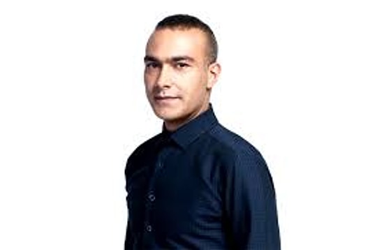 Ünlü Şarkıcı Mümin Sarıkaya Kimdir? Mümin Sarıkaya Kaç Yaşında ve Nereli?