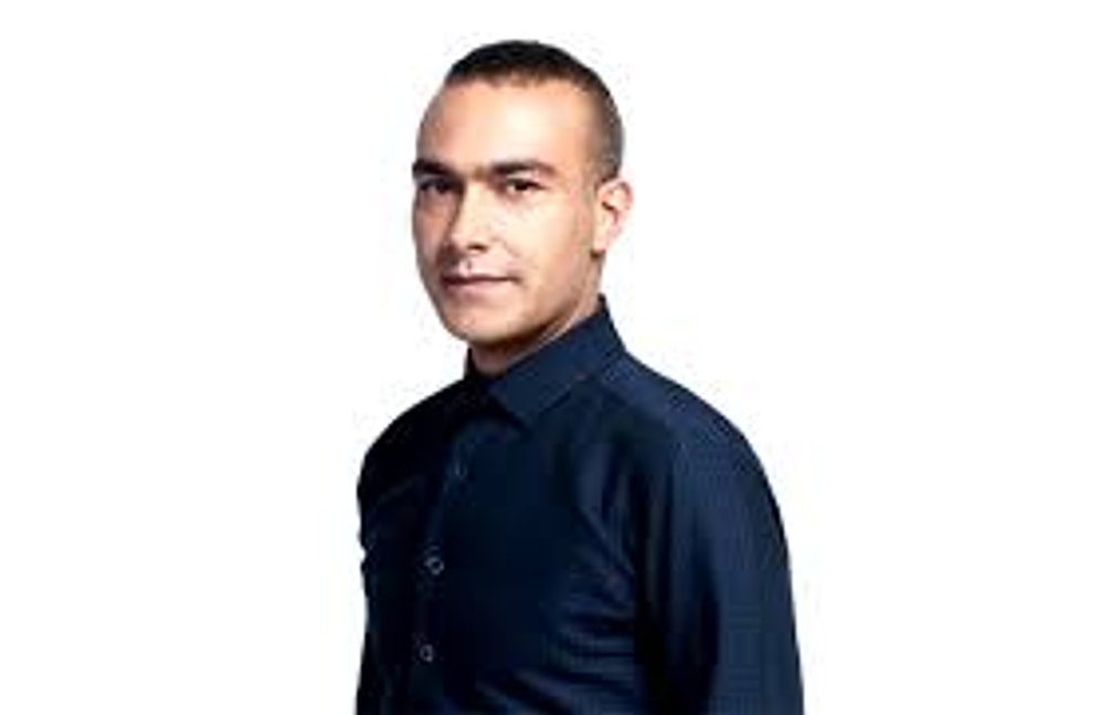 Ünlü Şarkıcı Mümin Sarıkaya Kimdir? Mümin Sarıkaya Kaç Yaşında ve Nereli?