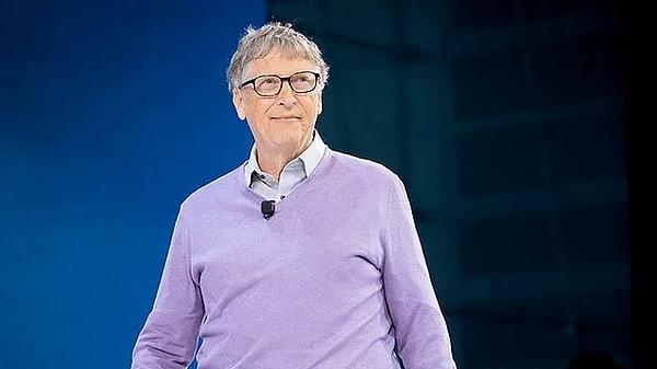 3. Bill Gates briç oynuyor.