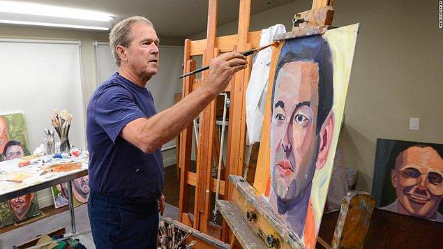 7. George W. Bush resim yapıyor.