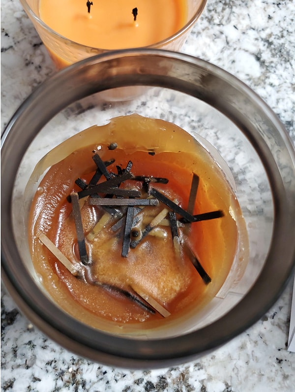 8. "Моя жена не считает, что это пожароопасно".