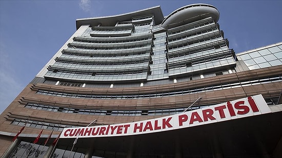 Bir Milletvekili Daha CHP'den İstifa Etti!