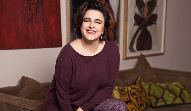 "Hakarete en fazla maruz kaldığım kesim kadınlar" diyerek özellikle kadınlardan şikayetçi olan Esra Dermancıoğlu, "Yazdığınız her şeyi mutsuzluğunuzla, öfkenizle yazıyorsunuz" dedi.