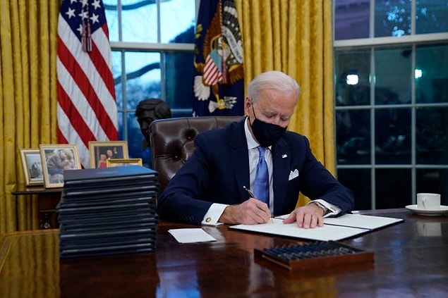 "Biden ülkeyi komünizme sürüklüyor"